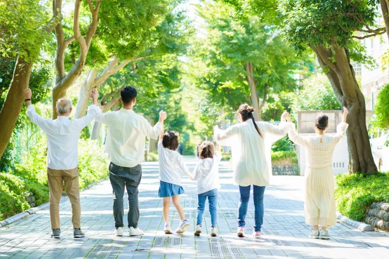 地域でつながる家族